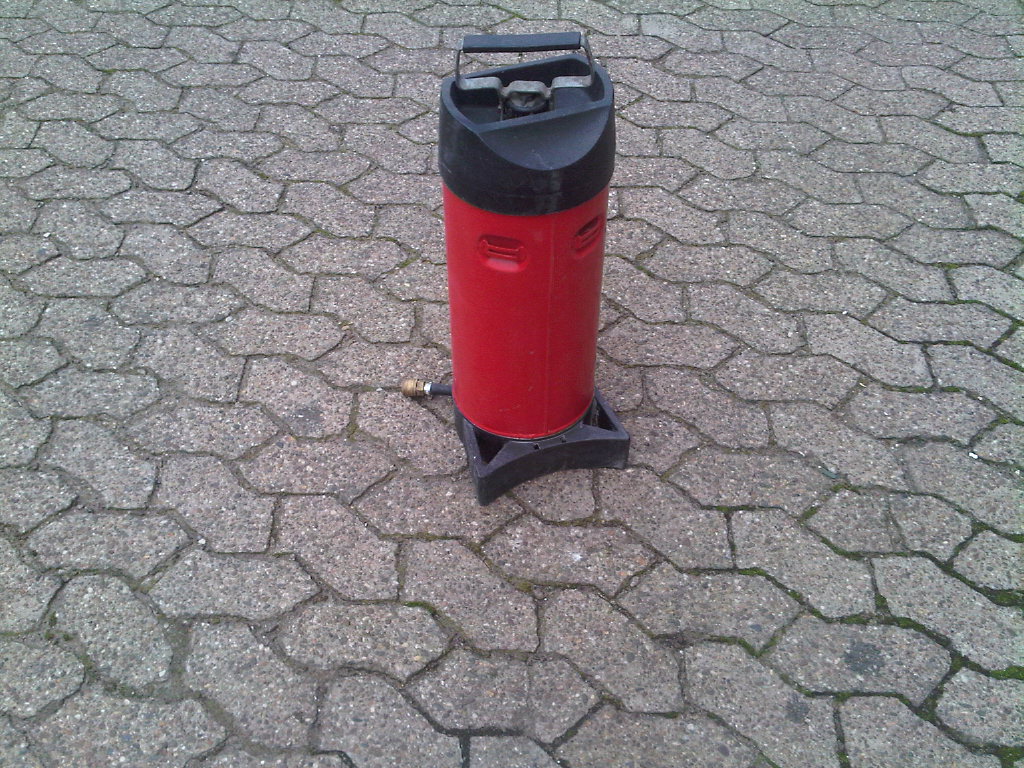 Kernbohr Wassertank
