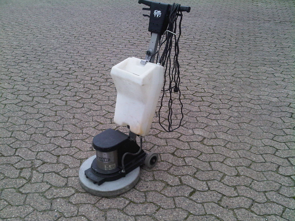Boden Reinigungsmaschine